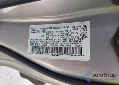 2001 Toyota Tundra Sr5 V8 z USA, uszkodzony, nr VIN 5TBRT34151S214752